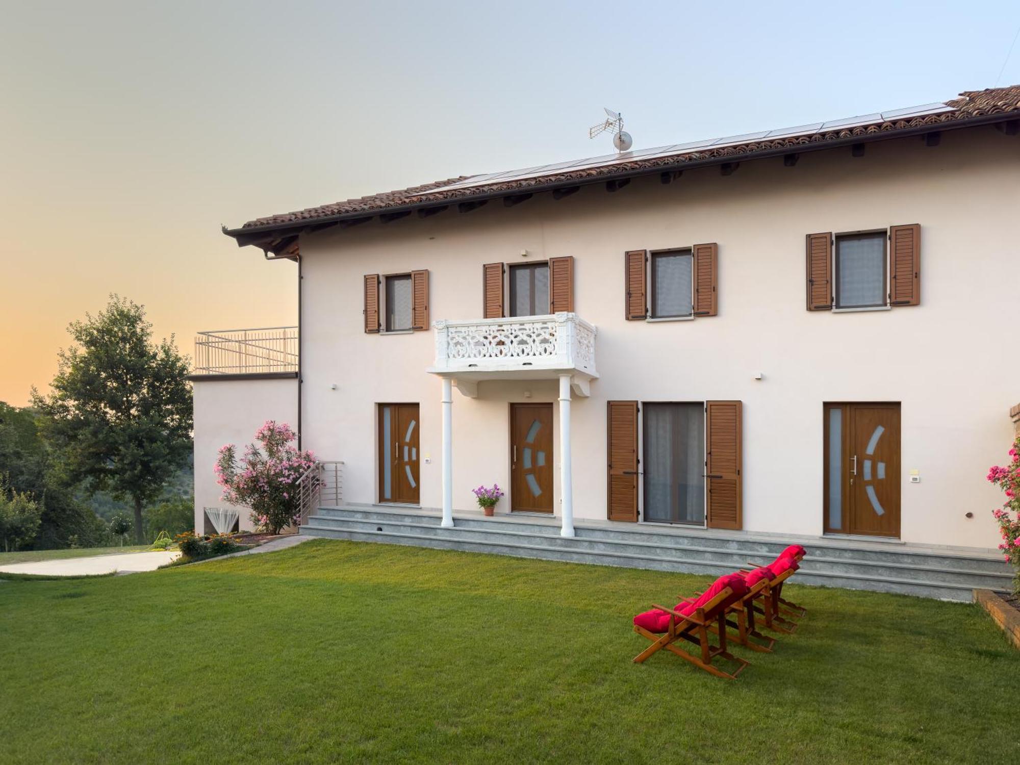 Roero Sunset Apartment Govone Exterior photo